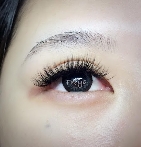 公主殿下形象美學 接睫毛種睫毛 隱形眼線 漂眉繡唇 髮妝美容 新娘秘書 各項教學 熱蠟除毛 寵物美容