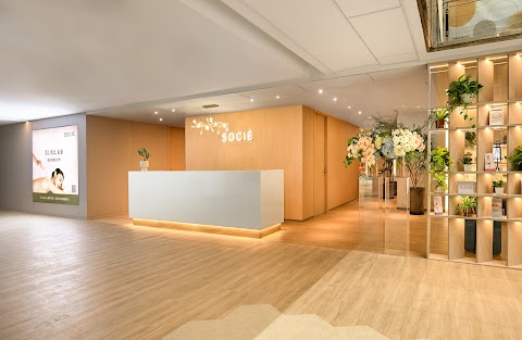SOCIÉ 施舒雅美容世界 SOGO高雄店